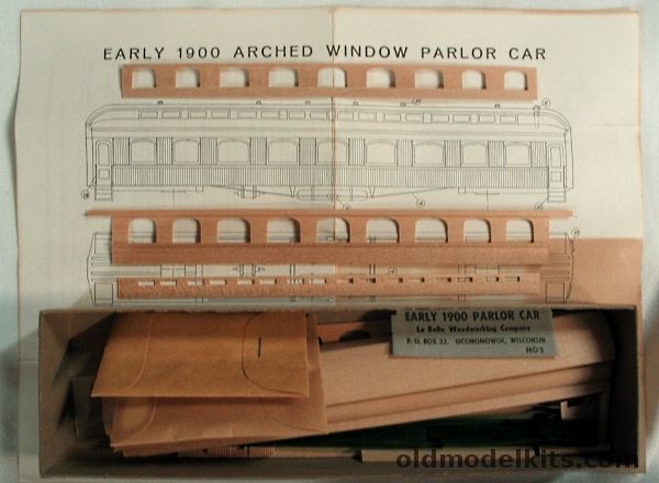 La Belle HO Early 1900s Arched Window Parlor Car - HO Scale Wooden Kit plastic model kit